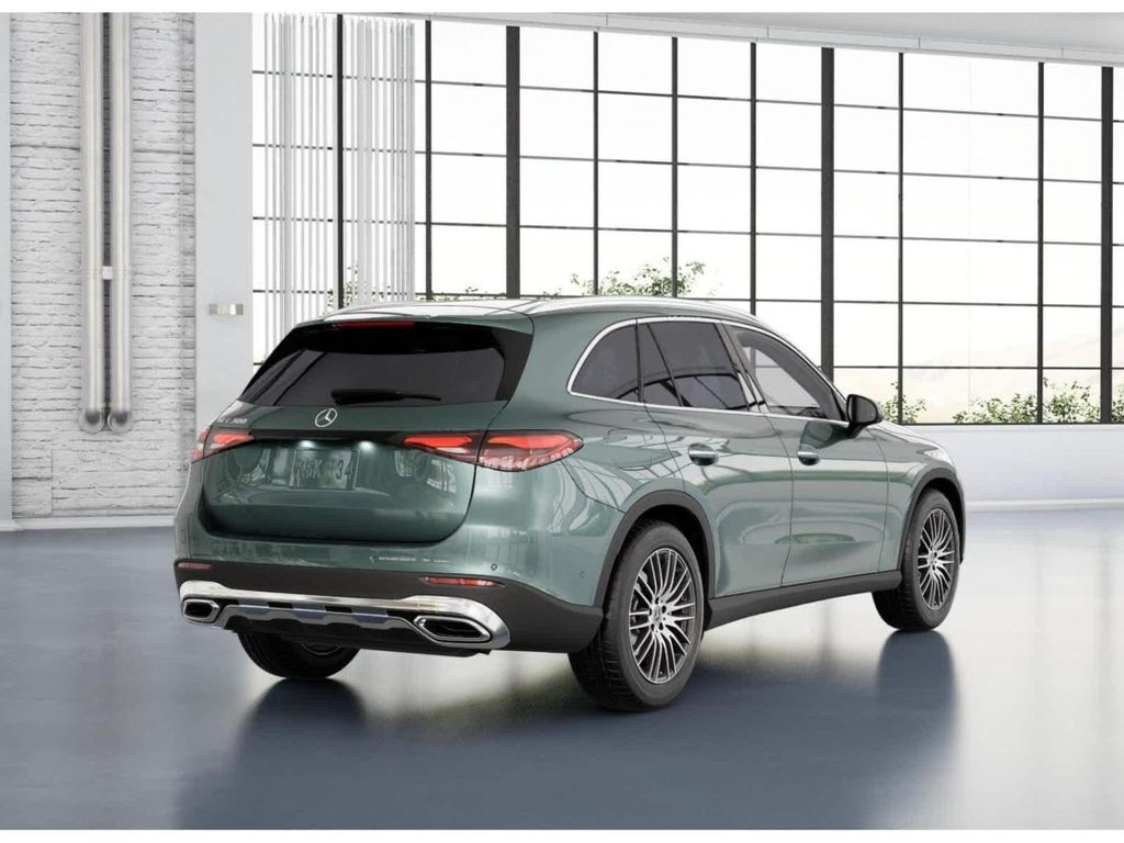 2026 Mercedes-BENZ GLC — миниатюра 21