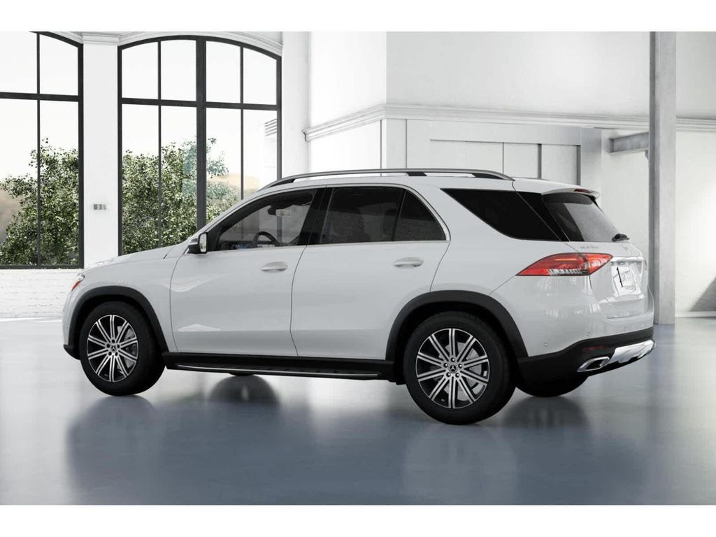 2026 Mercedes-BENZ GLE — миниатюра 30