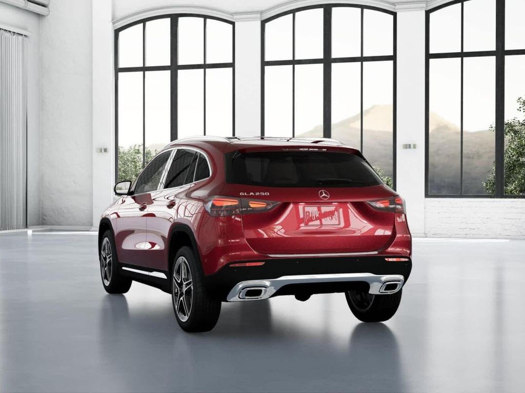 2026 Mercedes-BENZ GLA — миниатюра 26