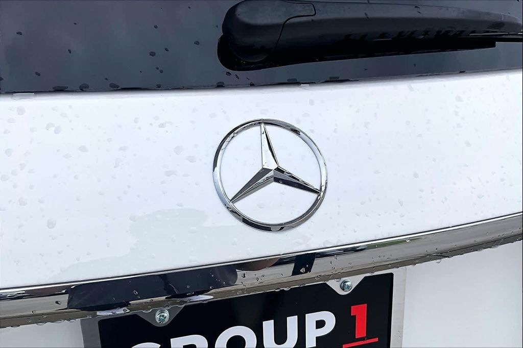 2026 Mercedes-BENZ GLE 照片 10