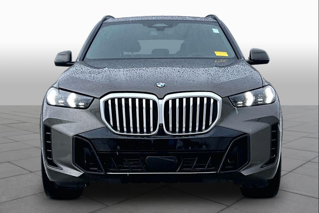 صورة 4 لـ 2024 BMW X5 SDRIVE40I