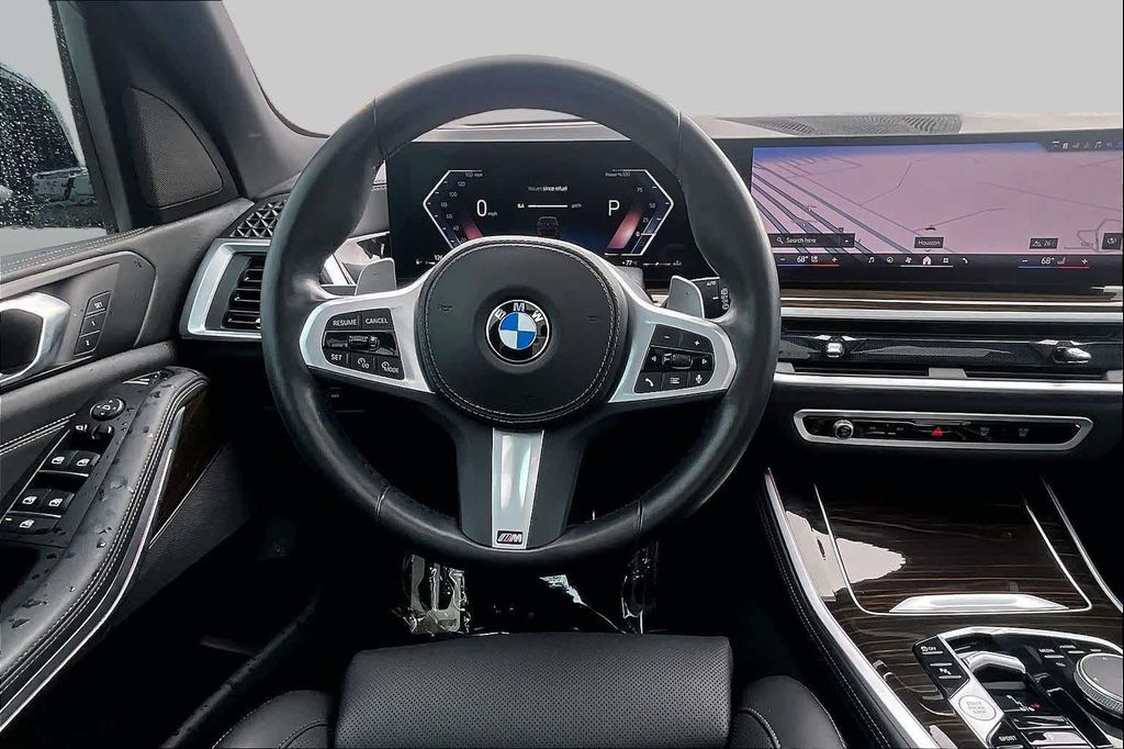 صورة 6 لـ 2024 BMW X5 SDRIVE40I