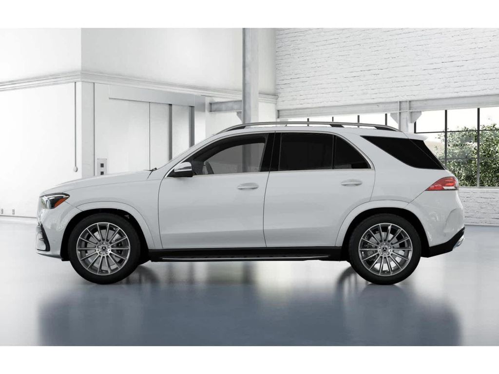 2026 Mercedes-BENZ GLE — миниатюра 32