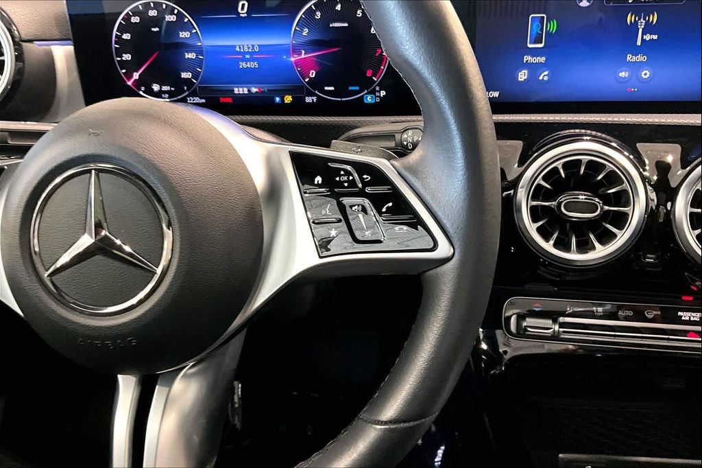 2025 Mercedes-BENZ CLA thumbnail 22