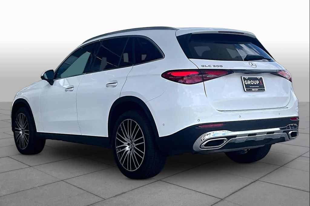 2024 Mercedes-BENZ GLC 缩略图 12