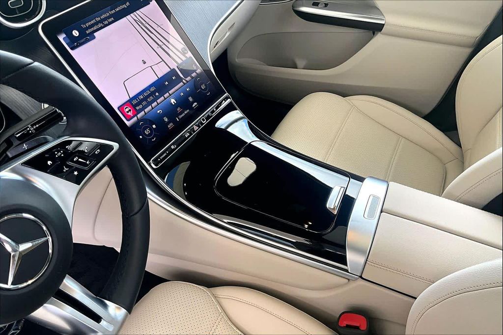 2024 Mercedes-BENZ GLC 缩略图 15