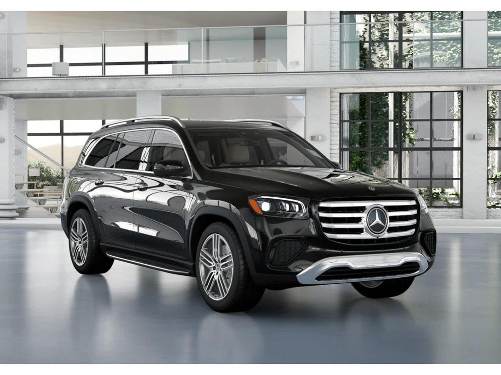 2026 Mercedes-BENZ GLS — фото 10