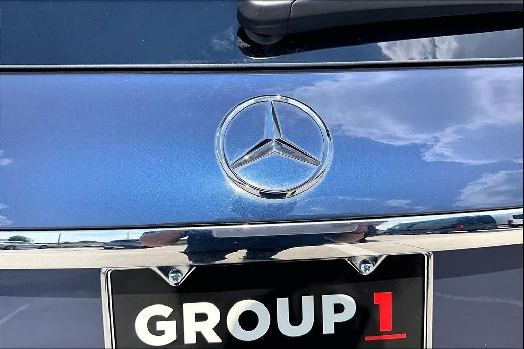 صورة 10 لـ 2024 Mercedes-BENZ AMG GLE 63 S 4MATIC+
