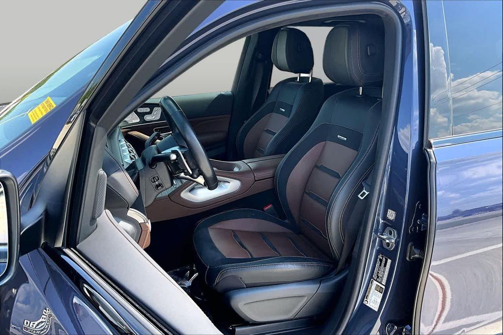 صورة 8 لـ 2024 Mercedes-BENZ AMG GLE 63 S 4MATIC+