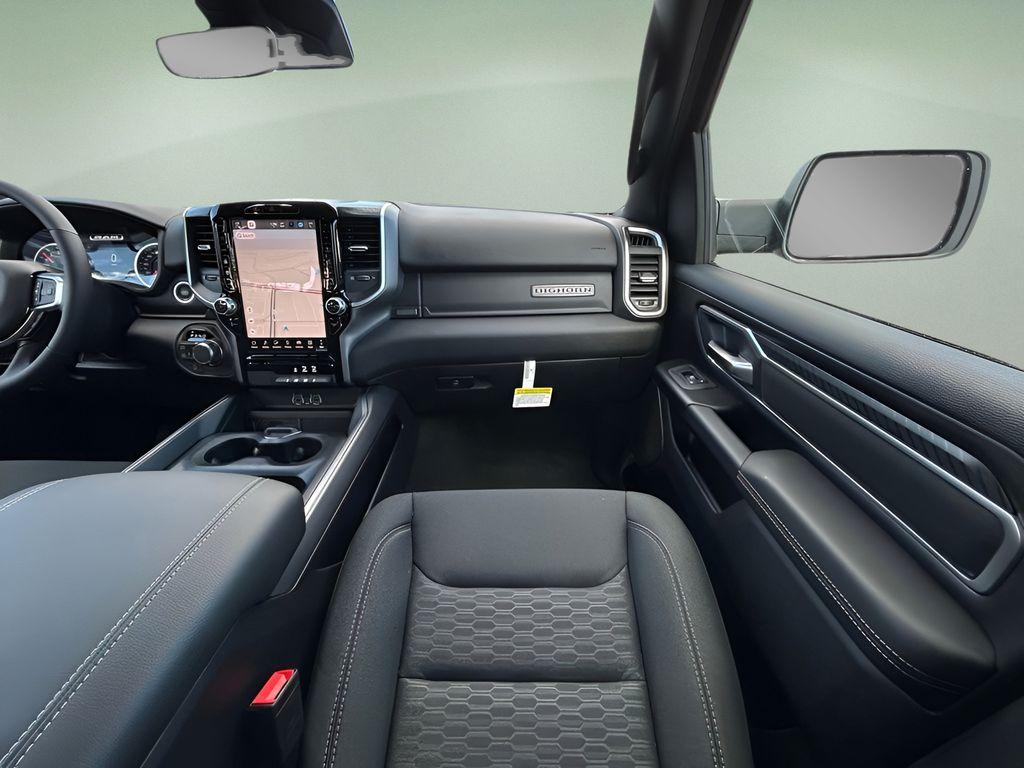 2026 RAM 1500 BIG HORN/LONE STAR — миниатюра 17