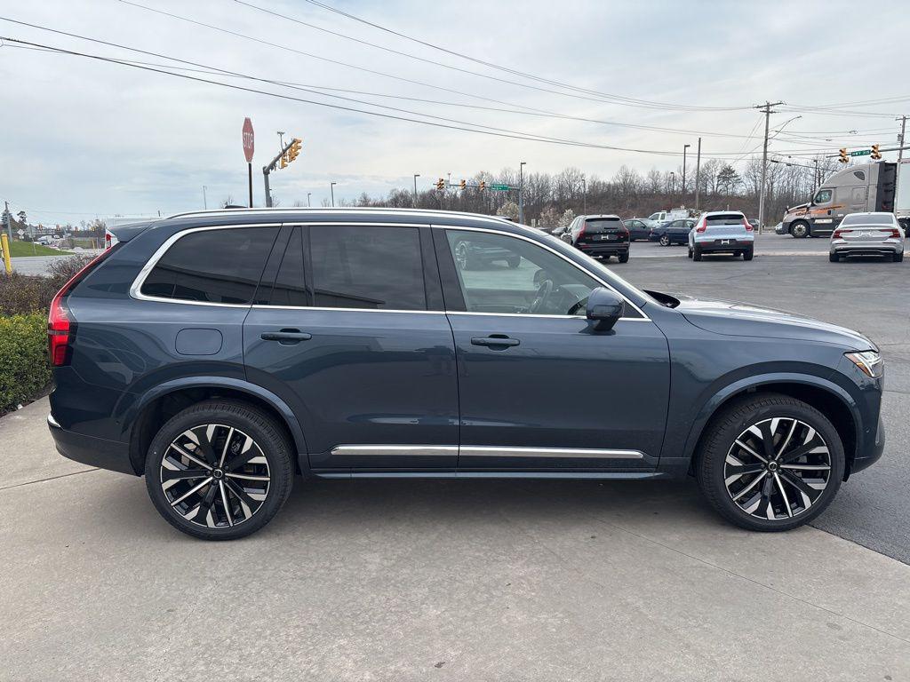 2026 Volvo XC90 PLUS, B6 AWD GAS (MILD HYBRID), GASOLINE, BRI — миниатюра 5