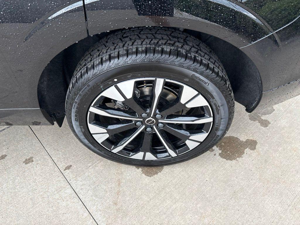 صورة مصغرة 14 لـ 2026 Volvo XC60 B5 PLUS