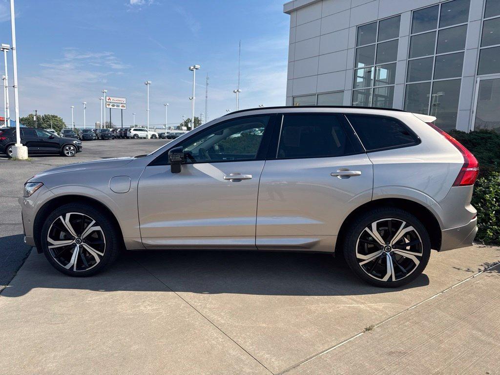 2025 Volvo XC60 PLUG-IN HYBRID ULTRA, T8 AWD ELECTRIC/GASOLIN 照片 8