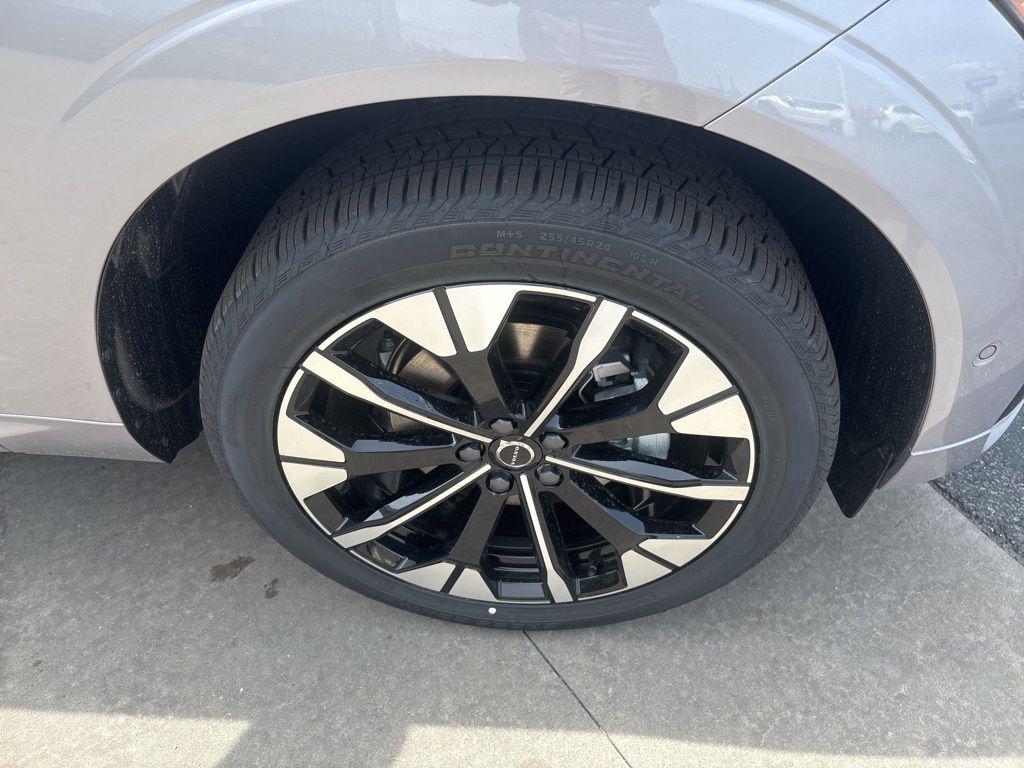 صورة مصغرة 14 لـ 2026 Volvo XC60 B5 PLUS