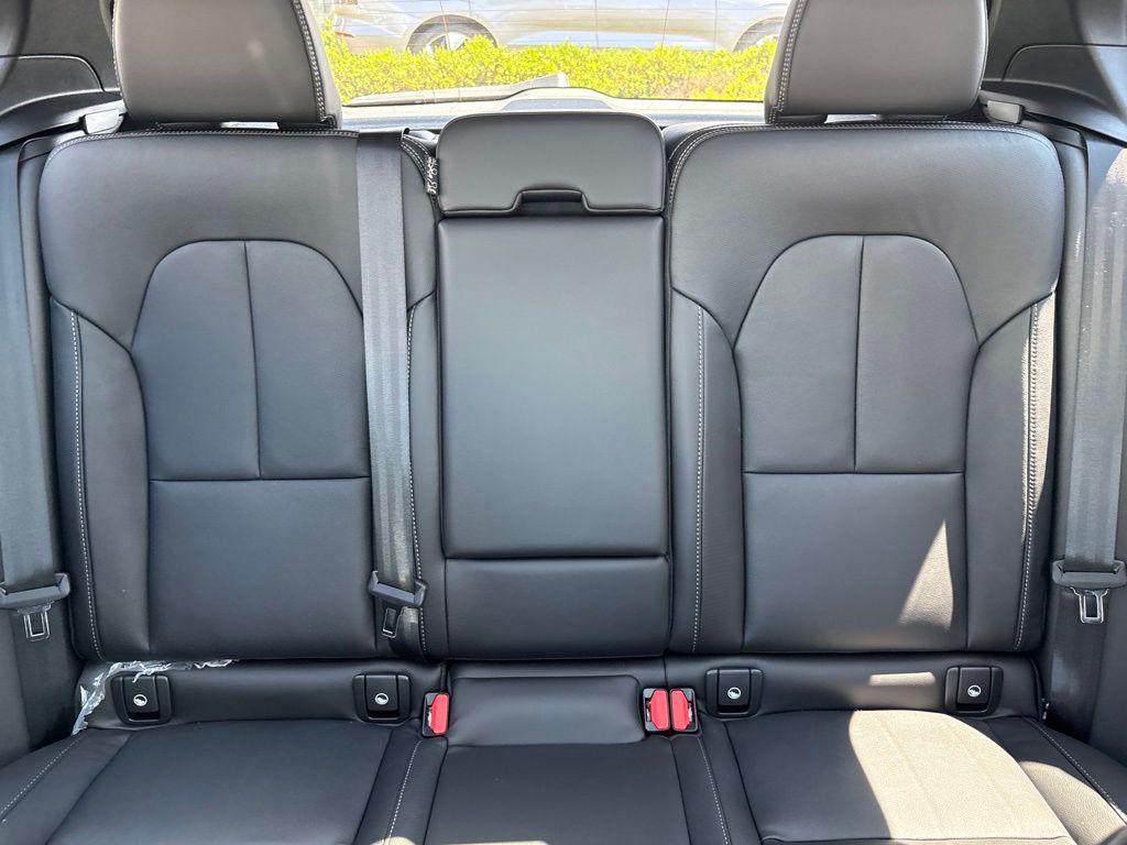 2026 Volvo XC40 CORE, B5 AWD GAS (MILD HYBRID), DARK 缩略图 28