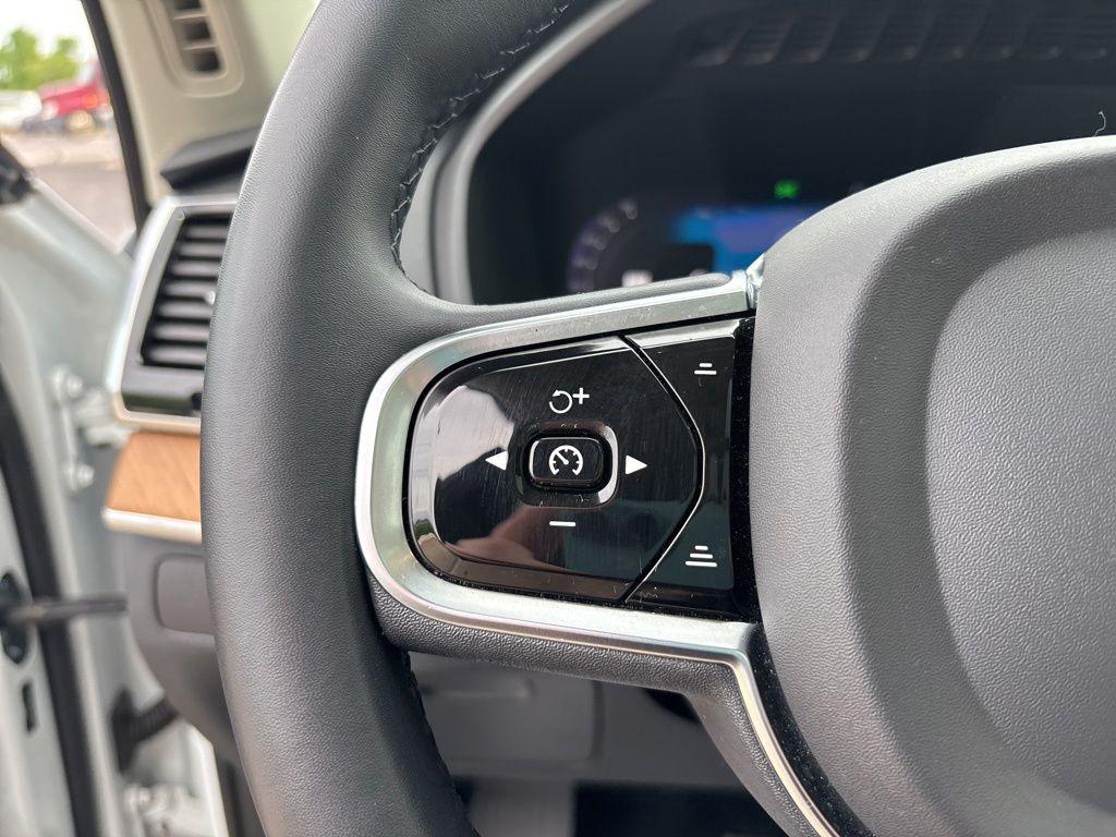 2023 Volvo XC90 B6 PLUS 6-SEATER — фото 15