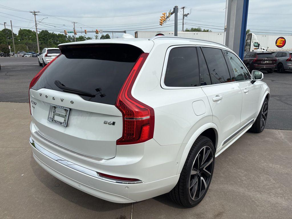 صورة 6 لـ 2023 Volvo XC90 B6 PLUS 6-SEATER