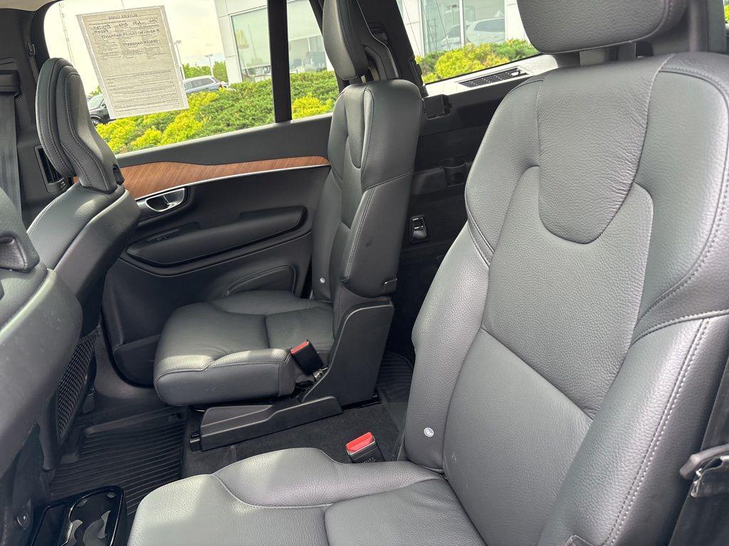 2023 Volvo XC90 B6 PLUS 6-SEATER — фото 28