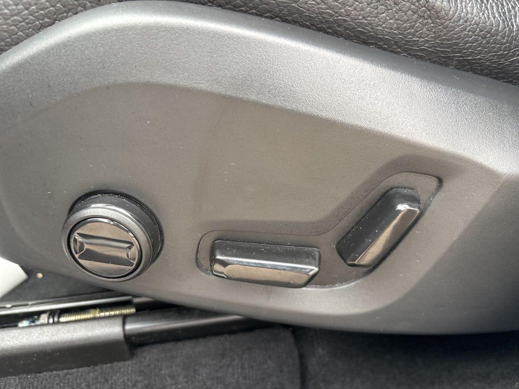 صورة مصغرة 20 لـ 2023 Volvo XC60 B5 PLUS BRIGHT THEME