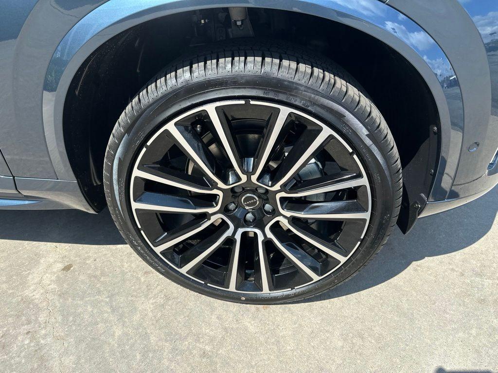 صورة مصغرة 13 لـ 2026 Volvo XC90 PLUS, B6 AWD GAS (MILD HYBRID), GASOLINE, BRI
