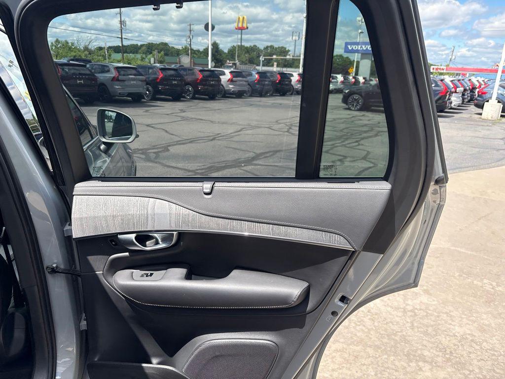 صورة مصغرة 30 لـ 2024 Volvo XC90 B6 ULTIMATE BRIGHT THEME 7-SEATER