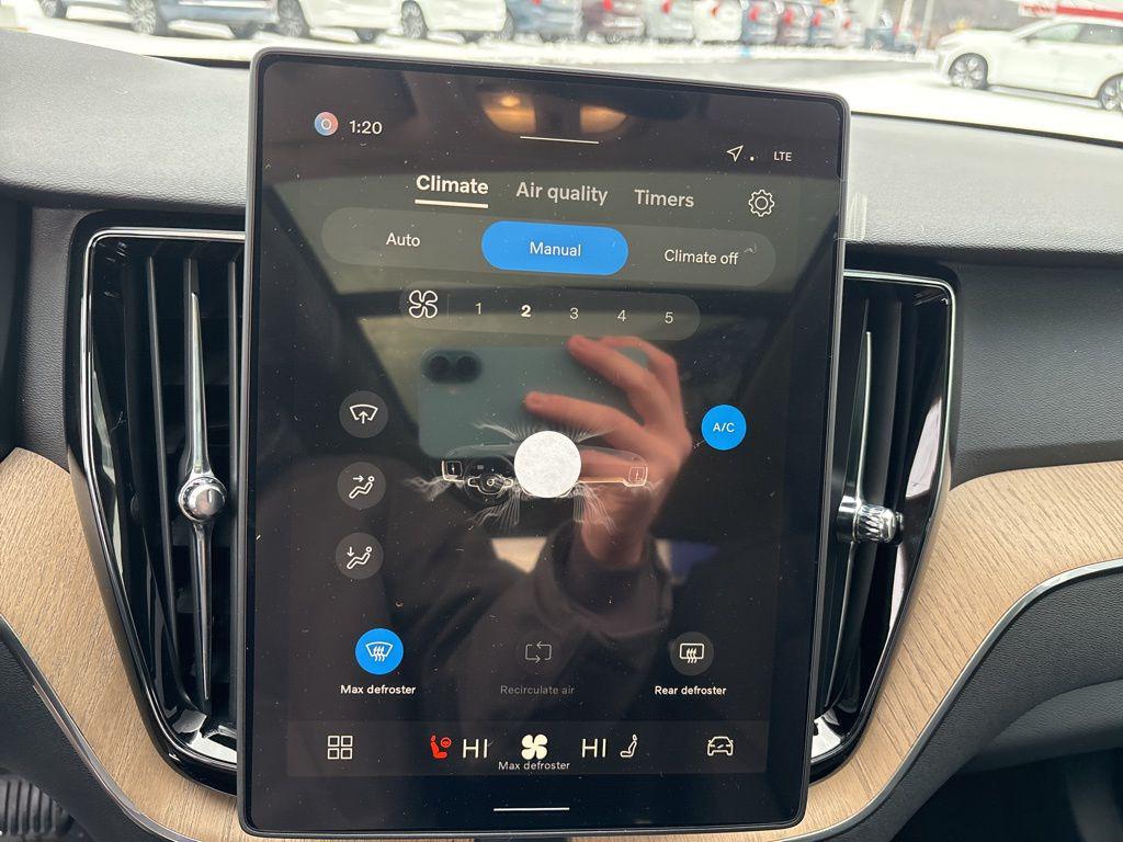 2026 Volvo XC60 PLUG-IN HYBRID PLUS, T8 AWD ELECTRIC/GASOLINE 缩略图 27
