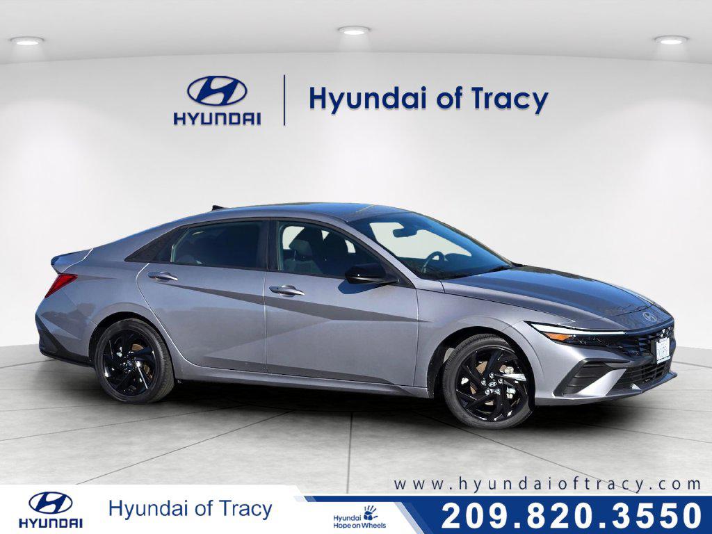 New 2026 Hyundai ELANTRA HEV SEL Sport