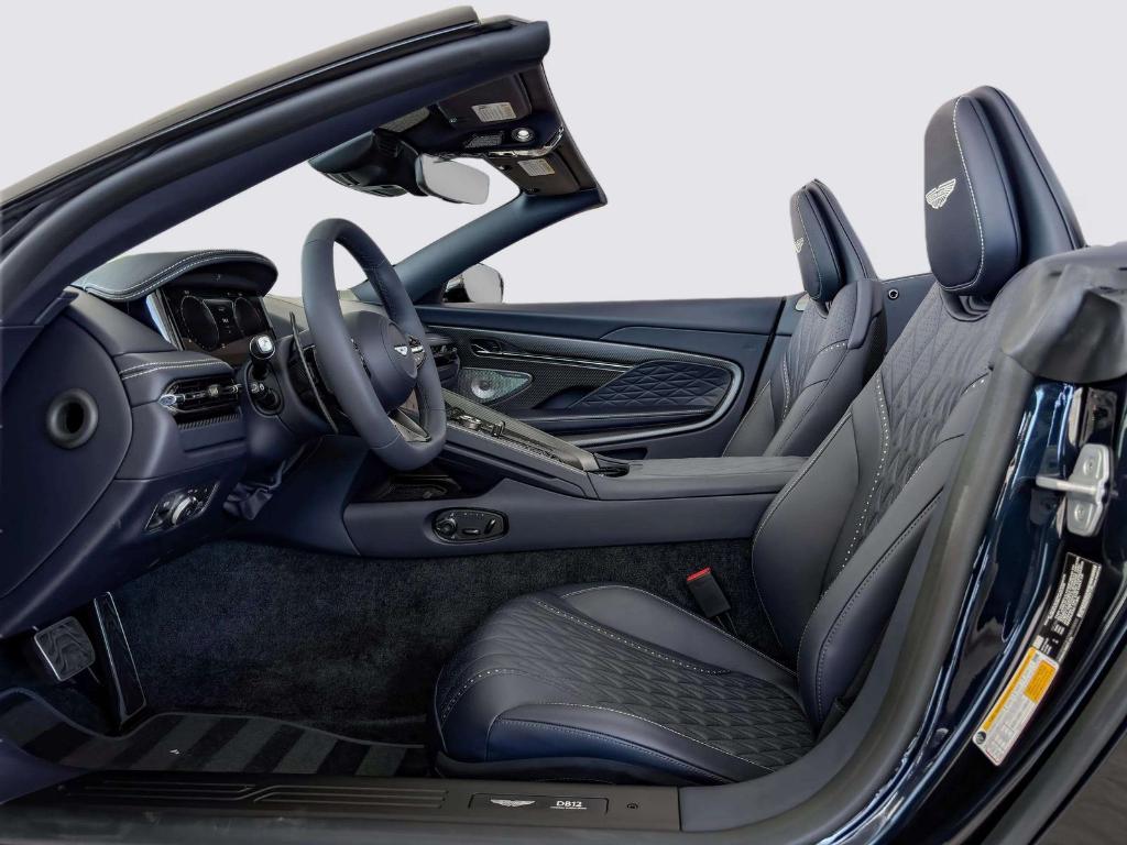 2026 Aston Martin DB12 VOLANTE — миниатюра 15