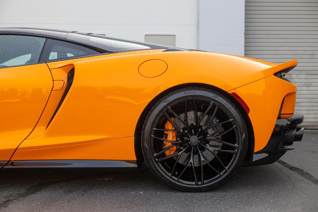 2025 Mclaren GTS — миниатюра 16