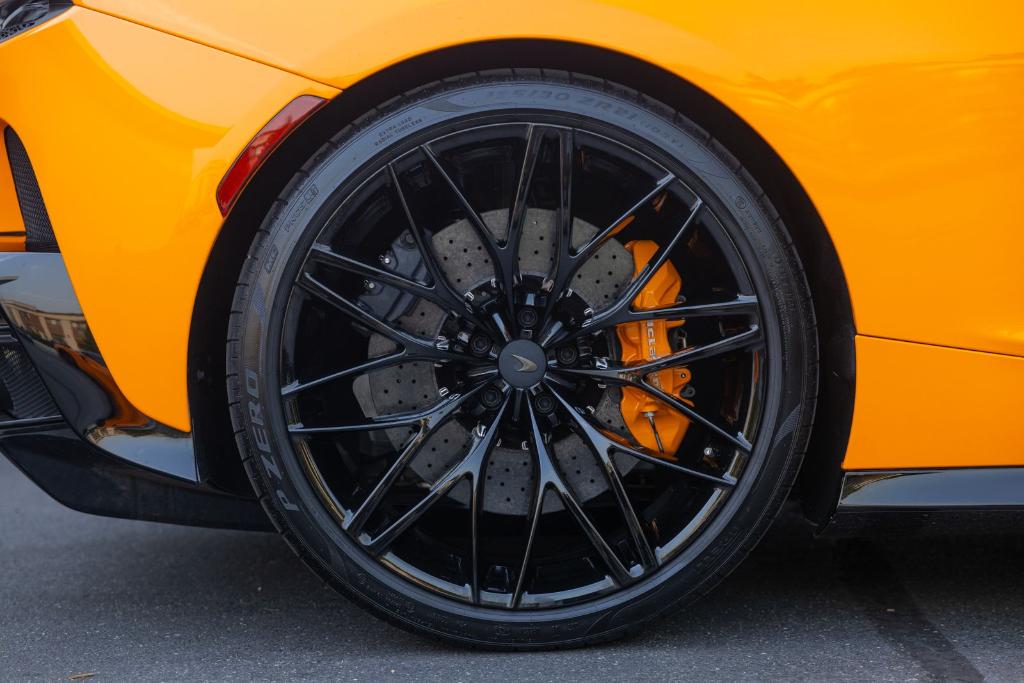 2025 Mclaren GTS — миниатюра 30