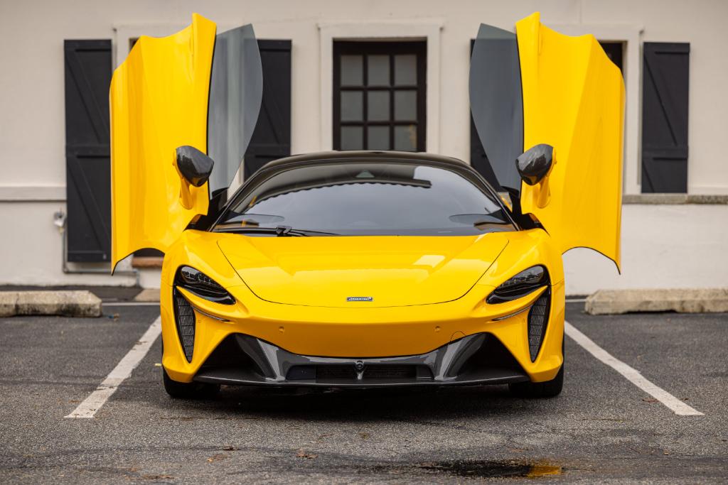 صورة مصغرة 38 لـ 2023 Mclaren ARTURA VISION