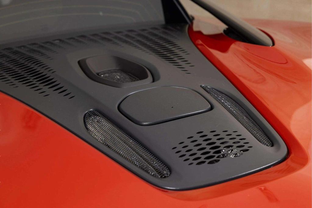 صورة 29 لـ 2023 Mclaren ARTURA TECHLUX