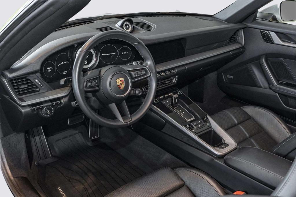 2020 Porsche 911 911 CARRERA 4S CABRIOLET — фото 33