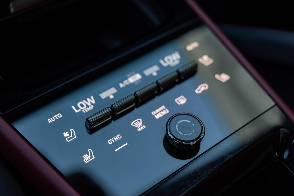 صورة مصغرة 23 لـ 2025 Porsche CAYENNE TURBO