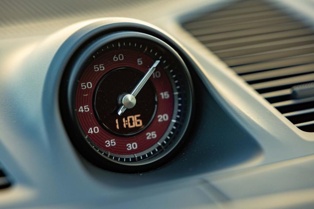 صورة مصغرة 19 لـ 2025 Porsche CAYENNE TURBO