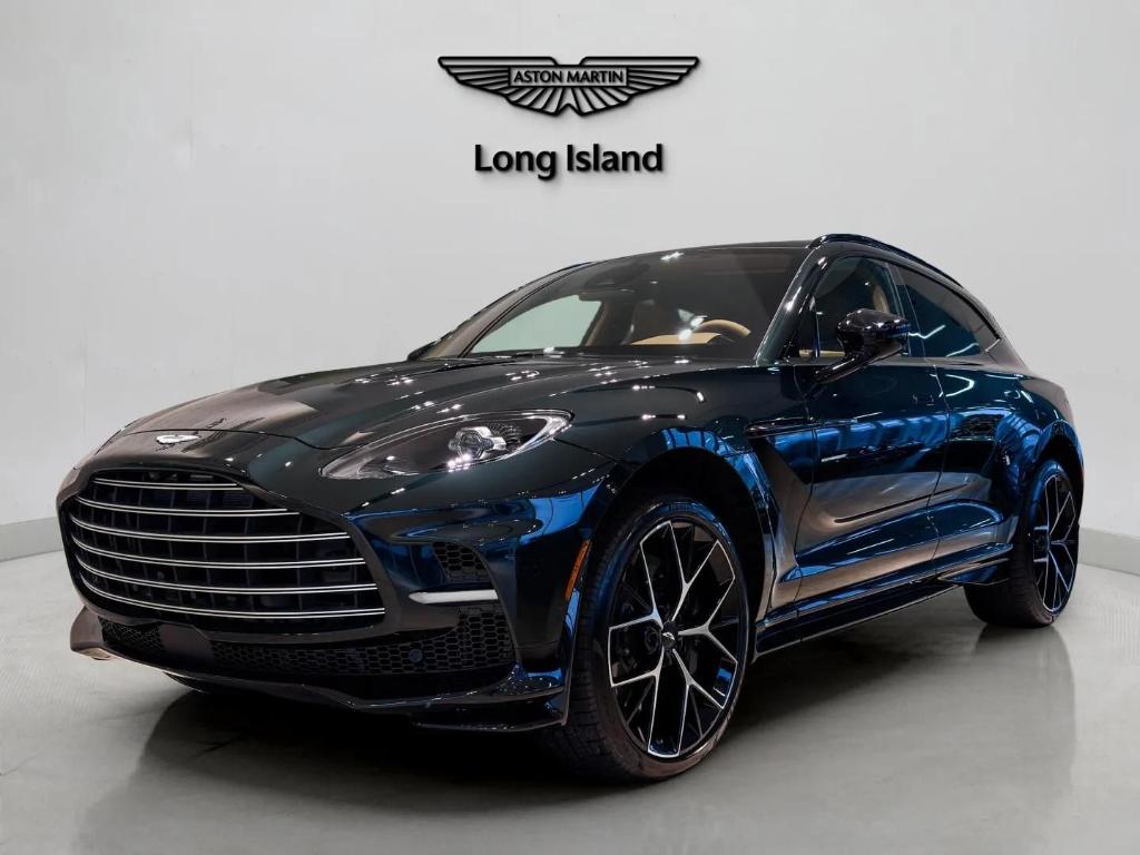 New 2026 Aston Martin DBX 707