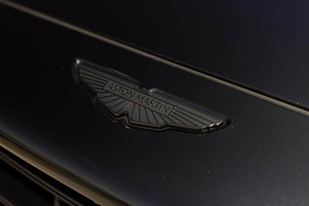 صورة مصغرة 43 لـ 2025 Aston Martin DBX 707