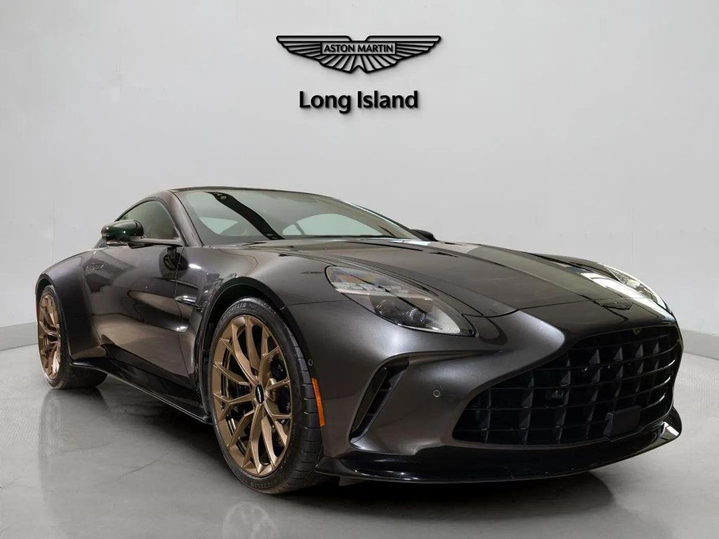 2025 Aston Martin VANTAGE BASE 照片 3