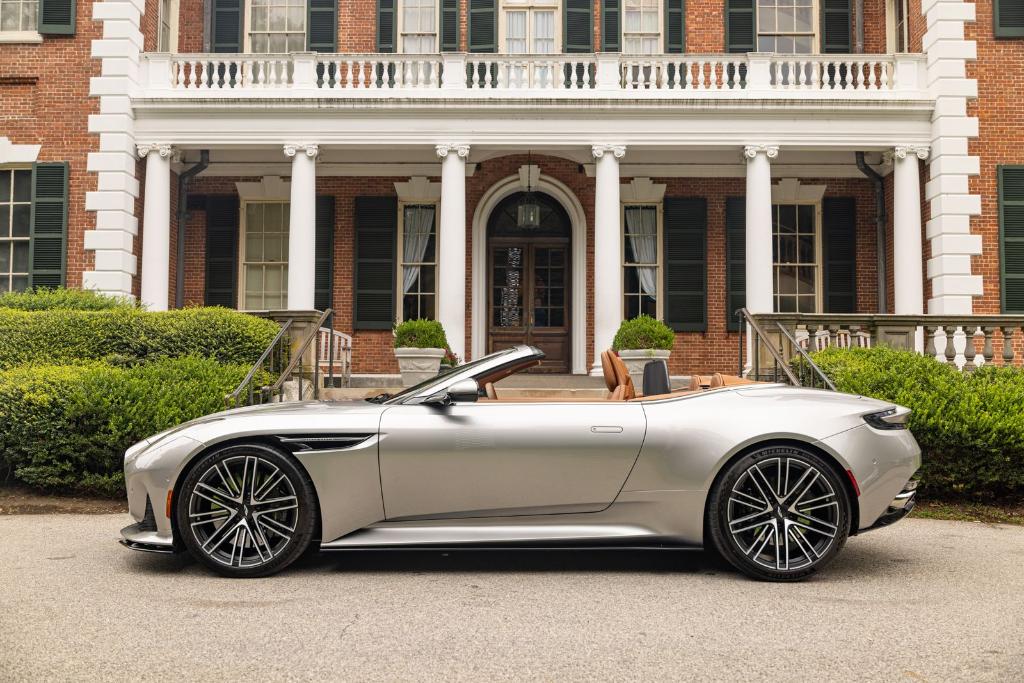 2024 Aston Martin DB12 VOLANTE — фото 40