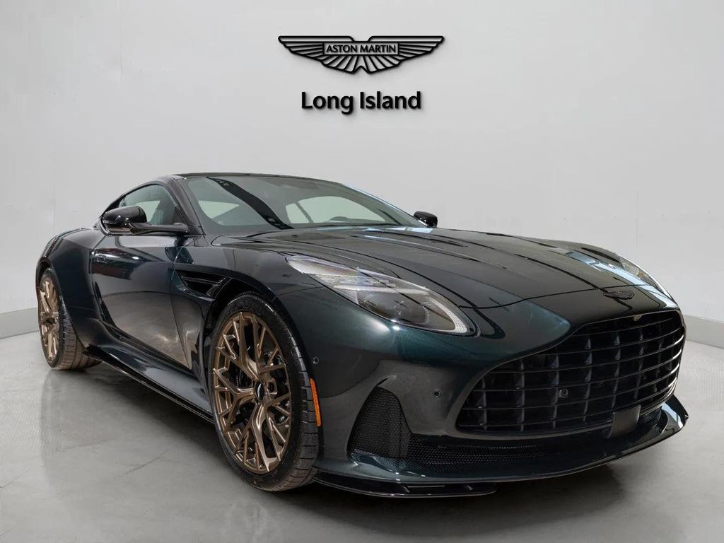 صورة 3 لـ 2026 Aston Martin DB12