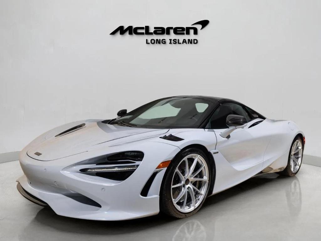 New 2026 McLaren 750S Base