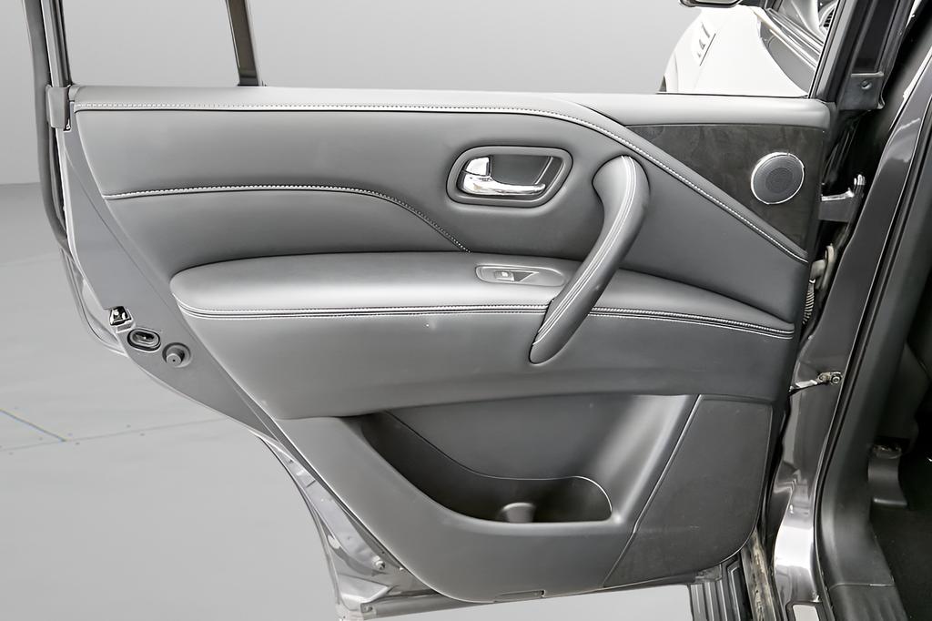 2024 Infiniti QX80 LUXE thumbnail 28