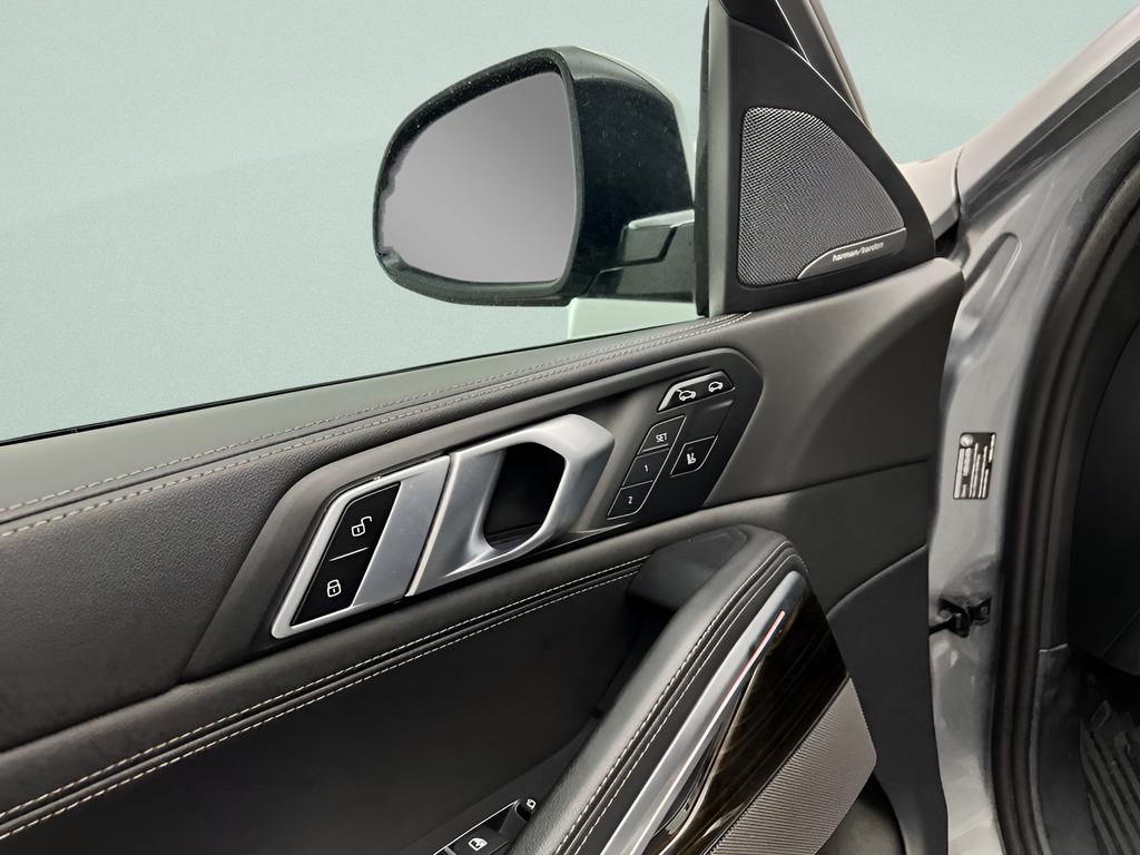 2025 BMW X6 XDRIVE40I 缩略图 25