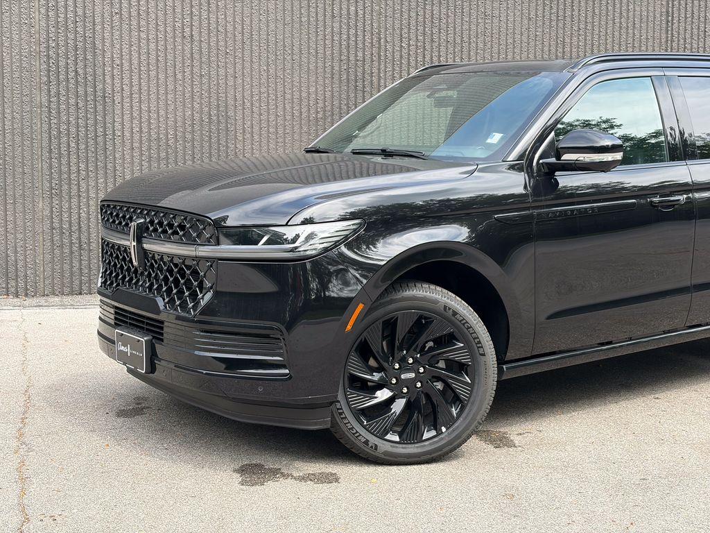 New 2026 Lincoln Navigator L Reserve