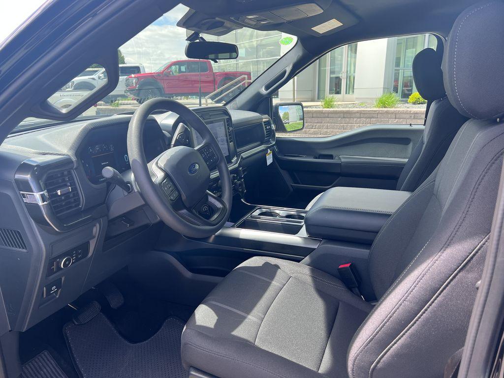 FORD F-150 STX - 9