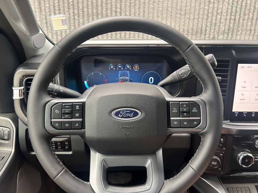 صورة مصغرة 24 لـ 2026 FORD F-350