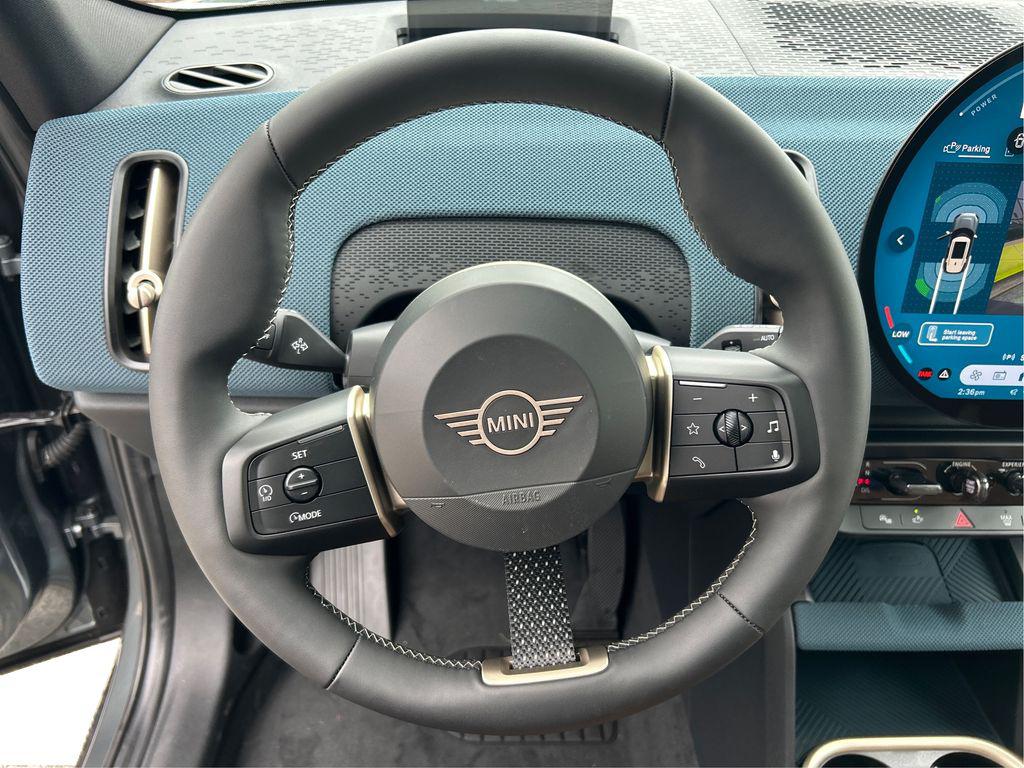 2027 MINI COUNTRYMAN COOPER S ALL4 — миниатюра 17
