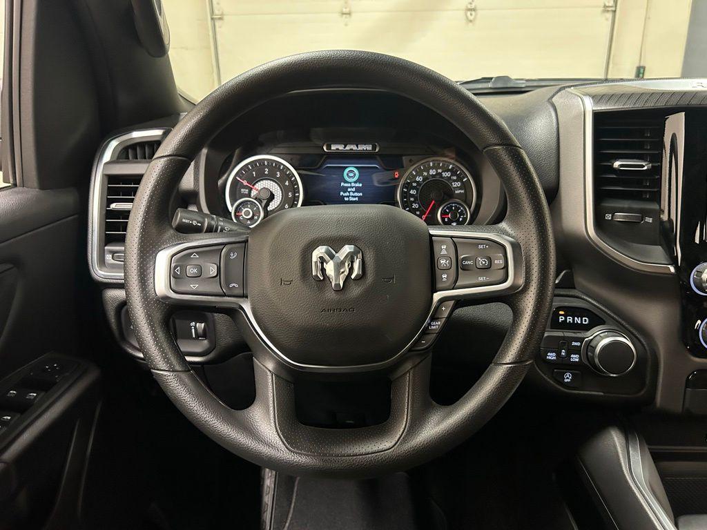 2026 RAM 1500 EXPRESS — миниатюра 17