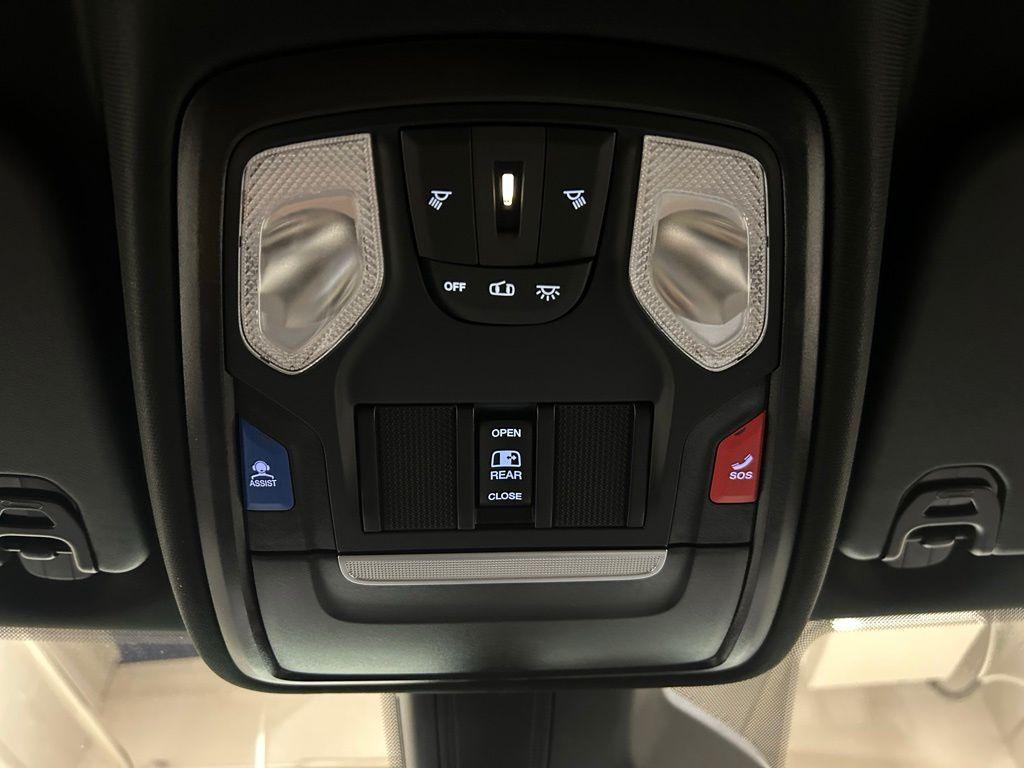 2026 RAM 1500 EXPRESS — миниатюра 23