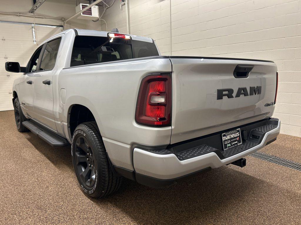 صورة 7 لـ 2026 RAM 1500 EXPRESS